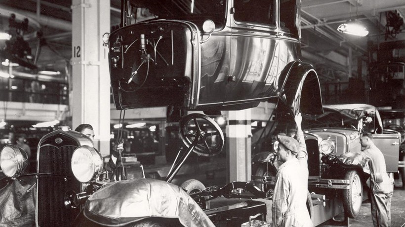 assembly line ford