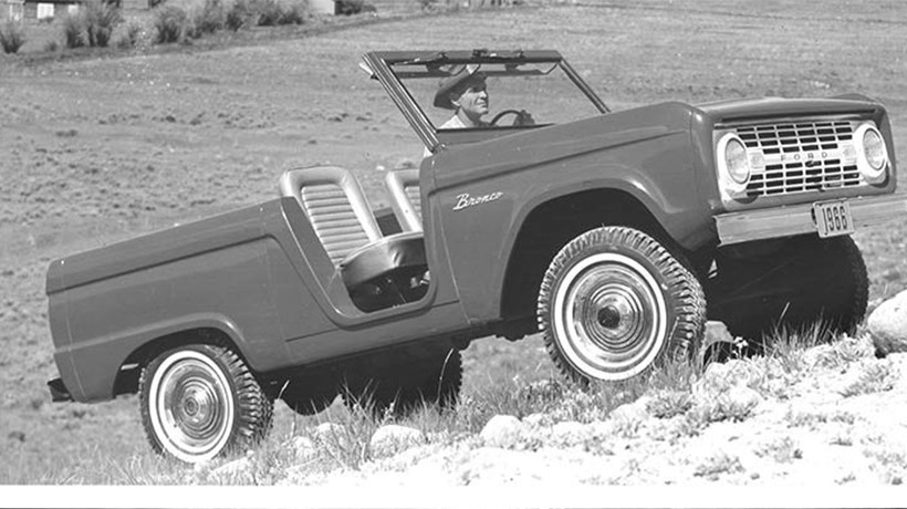 Image of 1966 Ford Bronco with top off